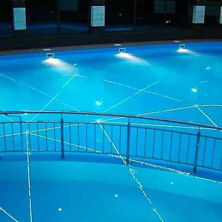 O R K A Pool , And Sea 300 M *